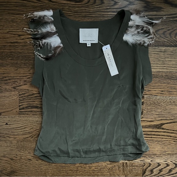 Madison Marcus Boundless Feather Top - Picture 6 of 7